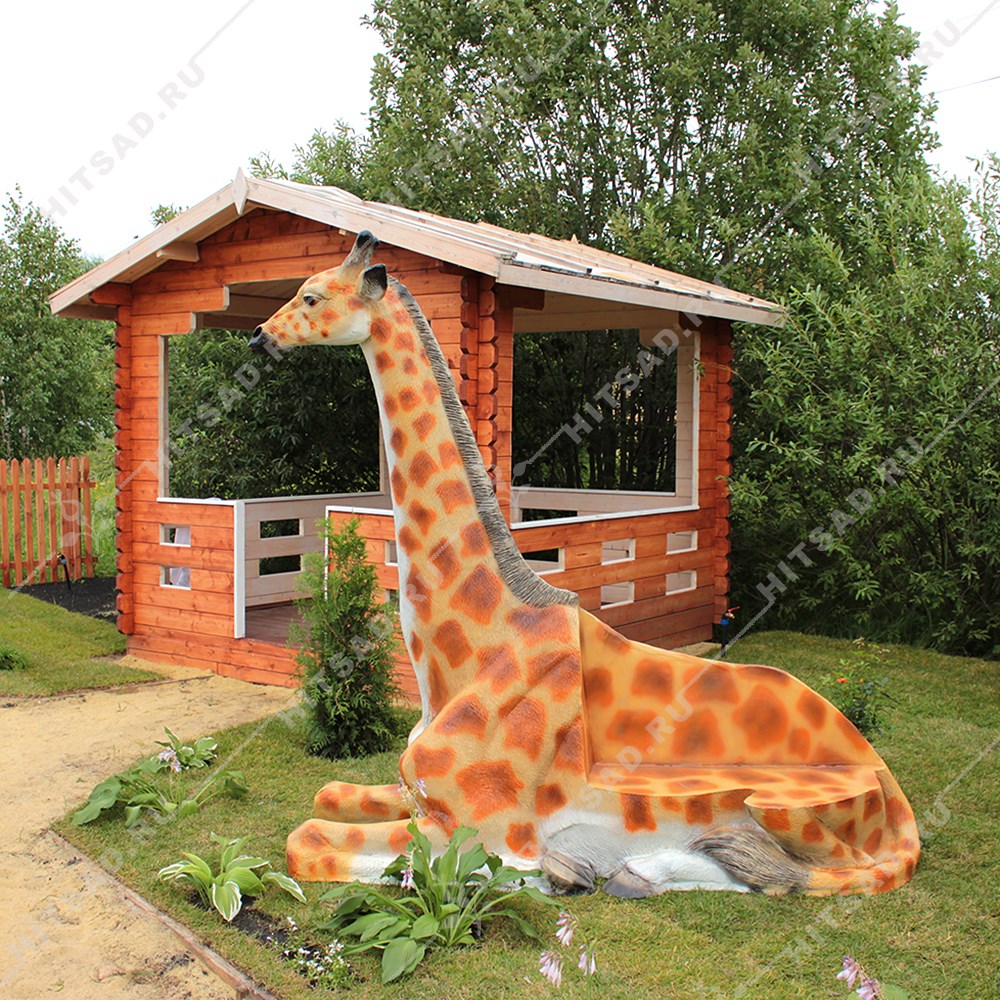 Диванчик для сада в виде фигуры жирафа