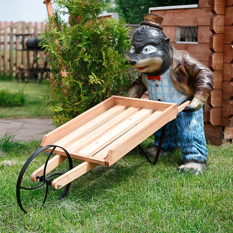 Фигура для сада крот