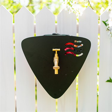 {{photo.Alt || photo.Description || 'Настенный садовый фонтан iFonte-550-050 с кронштейном для шланга'}}
