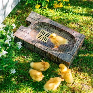 {{photo.Alt || photo.Description || 'Поддон для садовой водоразборной колонки U09219 стеклопластик'}}