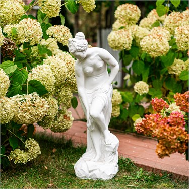 {{photo.Alt || photo.Description || 'Скульптура Девушка на камне F03002 полистоун h=88 см'}}