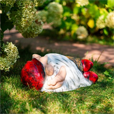 {{photo.Alt || photo.Description || 'Фигура Гном соня F08460 полистоун h=21 см'}}