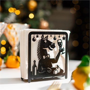 {{photo.Alt || photo.Description || 'Салфетница металлическая новогодняя 703-059 Весёлая Лошадь'}}