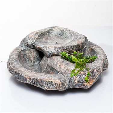 {{photo.Alt || photo.Description || 'Декоративный фонтан с клумбой U09449 полистоун h=26 см'}}