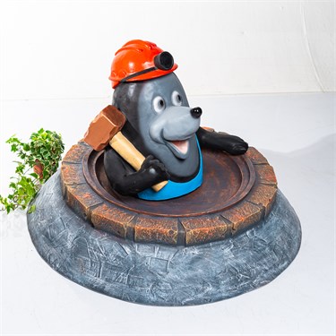 {{photo.Alt || photo.Description || 'Декоративная крышка для люка Крот U09415 стеклопластик ширина 103 см'}}