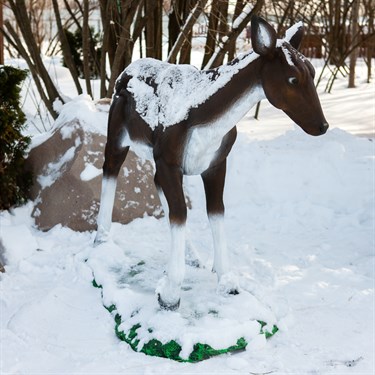 {{photo.Title}} {{photo.Alt || photo.Description || 'Садовая фигура Олениха'}}