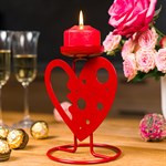 металлический декоративный подсвечник