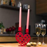 на две свечи