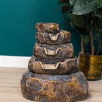 декоративный фонтан из искусственного камня