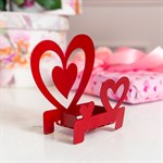 подсвечник в форме сердец