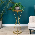 из металла и дерева