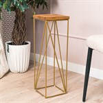 из металла и дерева