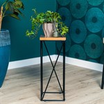 из металла и дерева