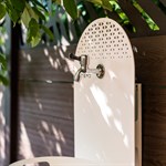 настенный уличный умывальник