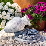 фонтан с кувшином