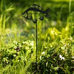 рыба в саду