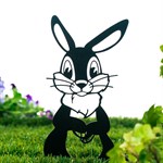 зайка в саду