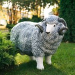 фигура из полистоуна