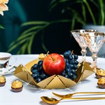 фруктовница в золотом цвете