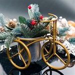 металлический велосипед для кашпо