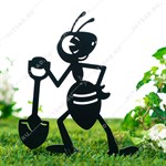 муравей в саду муравей в саду