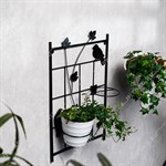 металлическая настенная цветочница