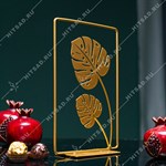 декор с листьями монстеры