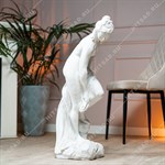 фигура в классическом стиле