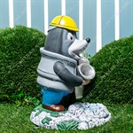 фонтан с ведром