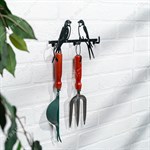 металлическая вешалка