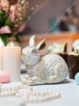 Фигура декоративная Зайчонок полистоун цв.белый с золотом высота 16 см U09089-WG - фото 115407