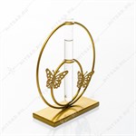 из металла и стекла