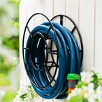 настенный держатель для шланга