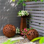 из металла в стильной покраске