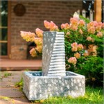 уличный фонтан