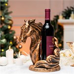 конь из полистоуна