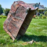 камень-укрытие