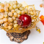 из металла и полистоуна