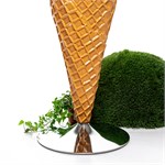 фигура на подставке