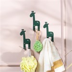 крючки в детскую комнату