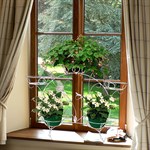 Подставка для цветов на подоконник