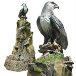 Фонтан орел на скале