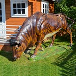 Садовая фигура бык за 31500 руб.