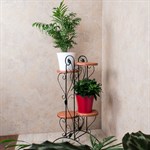 Подставка из металла для цветов за 2000 руб. Подставка из металла для цветов за 2000 руб.