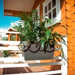 Подставка на окно за 970 руб.