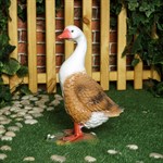Садовая фигура гусь