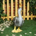 Фигура для сада серая утка