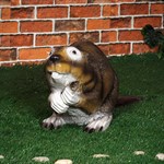 Садовая фигура бобер