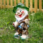 Фигура для сада гном с рогаткой
