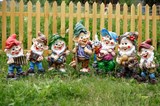 Фигура гномов для сада